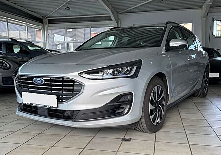 Ford Focus Turnier Titanium/1.HD/NAVI/LED/SHZ/PDC