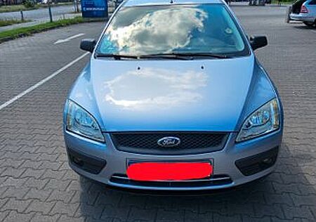 Ford Focus 1,6 Ghia Ghia