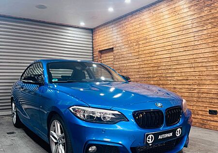 BMW 220 2 Coupe d /M PAKET/NAVI/SITH/TEMP