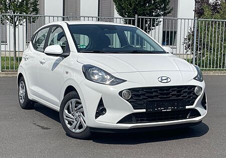 Hyundai i10 Select Klima SHZ Lenkradheizung TÜV NEU