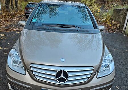 Mercedes-Benz B 200 CDI -