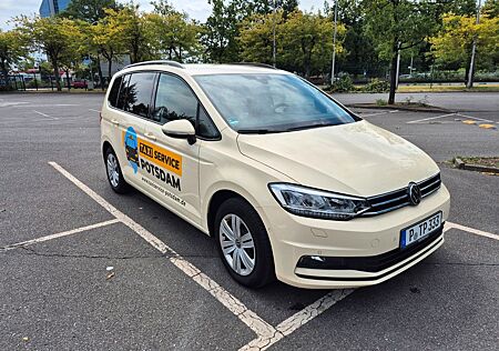 VW Touran Volkswagen 2.0 TDI DSG Taxi 5-Sitzer 2023 TÜV 07/26