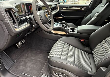 Porsche Cayenne Coupe GTS *GT PAKET*LED MATRIX*22*CARBON