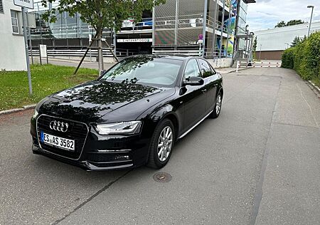 Audi A4 2.0 TDI 110kW multitronic S line S line