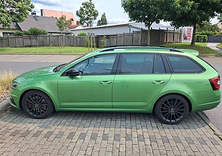 Skoda Octavia 2.0 TSI DSG RS Combi RS