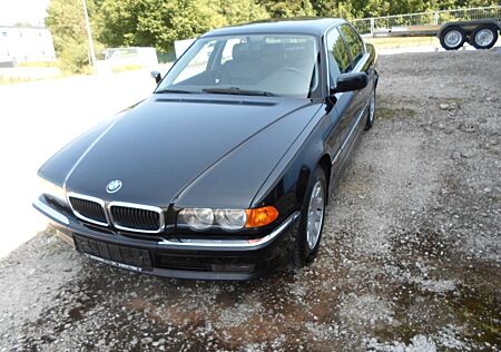 BMW 728i Auto