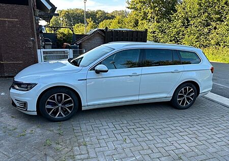 VW Passat Variant Volkswagen 1.4 TSI DSG GTE Variant GTE