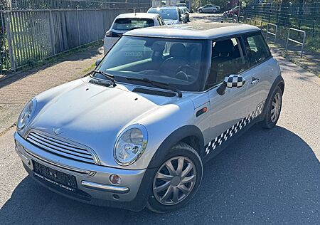Mini ONE 1.6 Leder Pano Tüv 03/27