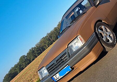 Opel Ascona
