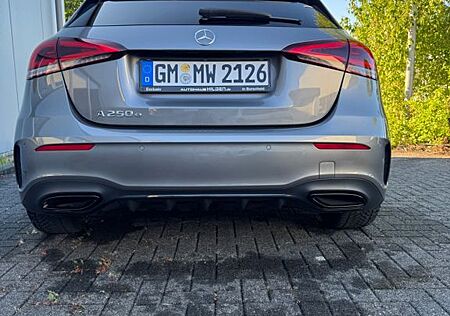 Mercedes-Benz A 250 e AMG Line + Nightshiftpaket