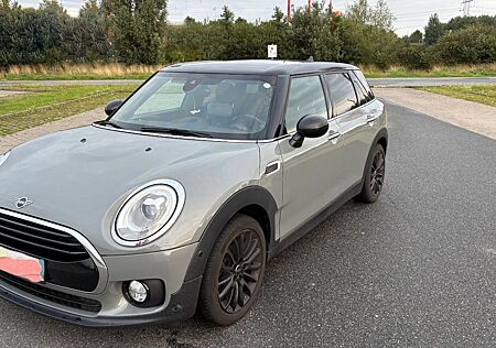 Mini Cooper D Clubman Unfallfrei Clubman D Cooper Chili · EZ 2019