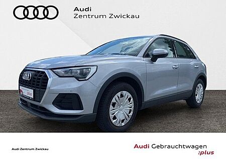 Audi Q3 40TFSI quattro Basis Scheinwerfer LED Technol