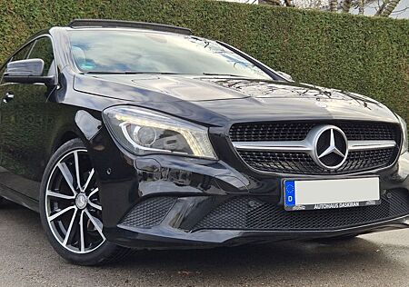 Mercedes-Benz CLA 180 Shooting Brake Sport Line/PANO/NAVI/AHK/