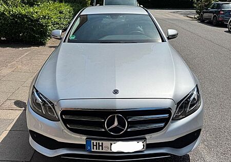Mercedes-Benz E 220 d Autom. -