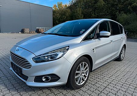 Ford S-Max Titanium 2.0 211PS nr 51192