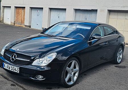 Mercedes-Benz CLS 500 -