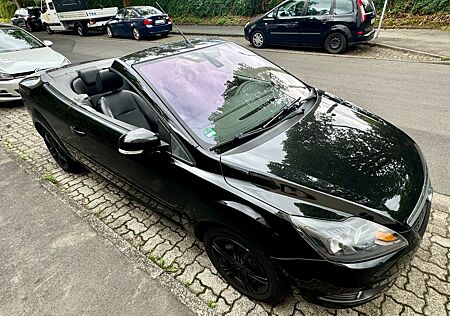 Ford Focus CC 2,0 Titanium Benz. guter Zustand