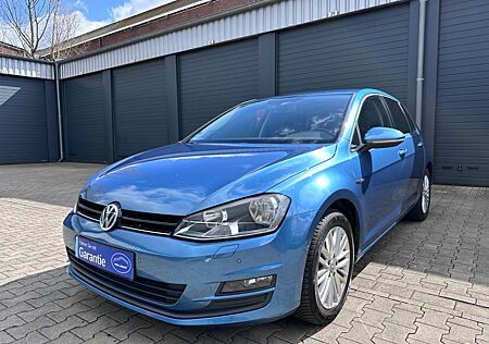 VW Golf Volkswagen VII Lim. CUP BMT/ Navi / Garantie / PDC /