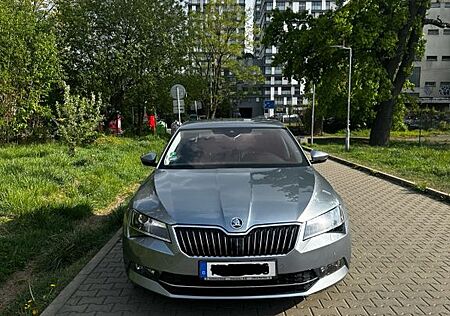 Skoda Superb gebraucht kaufen Skoda Superb 2.0 TSI 162kW DSG L&K