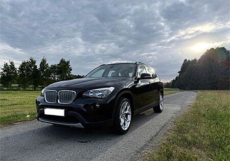 BMW X1 xDrive *2. Hand*Allrad* TÜV/Servie NEU