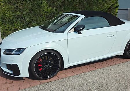 Audi TTS TFSI S tronic quattro Roadster Competition