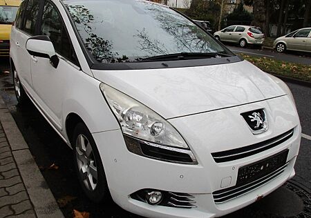 Peugeot 5008 Active Automatik