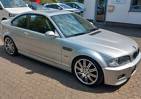 BMW M3 E46 2002 Scheckheft gepflegt 100% original