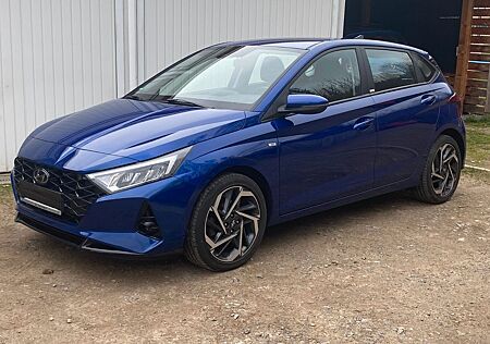 Hyundai i20 1.0 T-GDI 74kW Hybrid Intro LED, Navi