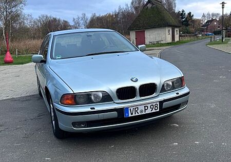 BMW 523i E39 Automatik, Scheckheftgepfl., 121.000km