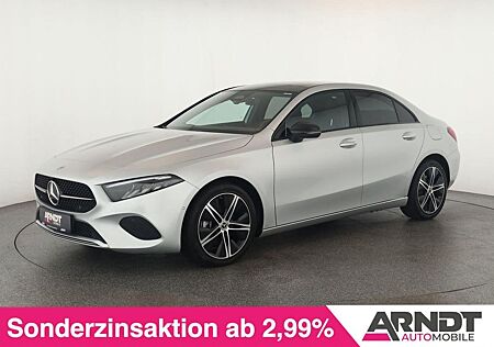 Mercedes-Benz A 200 Limousine Progressive+ LED Pano Navi Kam