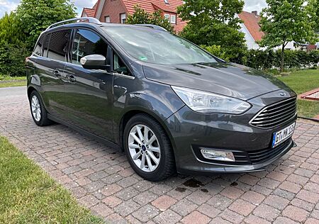 Ford Grand C-Max 1,0 EcoBoost 92kW Titanium