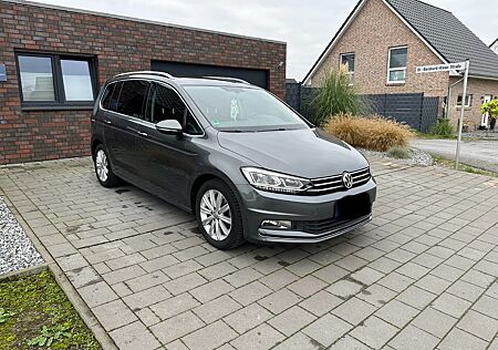 VW Touran Volkswagen 1.4 TSI Highline LED ACC ALU PANO