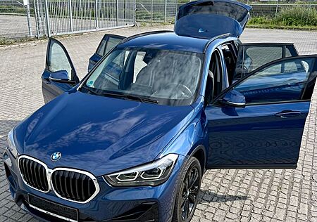BMW X1 xDrive25e SportLine,HYBRID, Head-Up, Garantie
