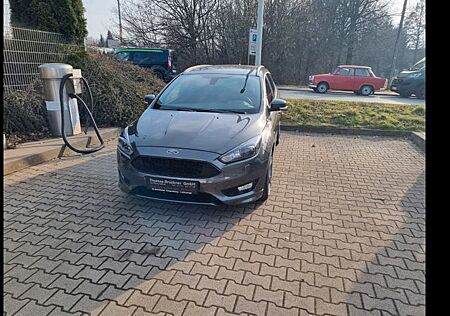 Ford Focus Turnier ST-Line