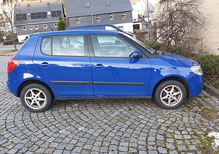 Skoda Fabia 1.2l 44 kW Ambiente TÜV bis 12/26