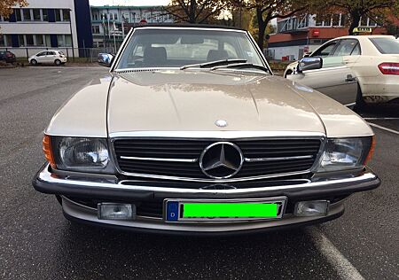 Mercedes-Benz SL 300 R107 Liebhaberstück