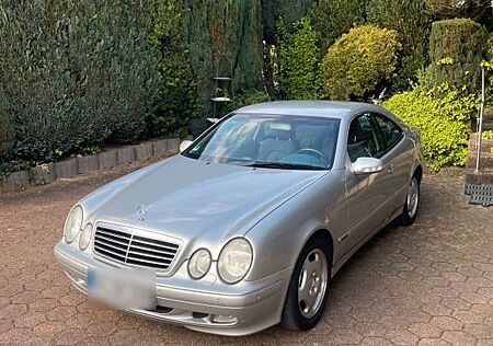 Mercedes-Benz CLK 230 KOMPRESSOR ELEGANCE, 2. Hand