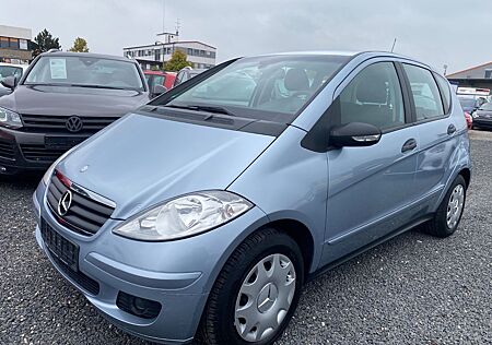 Mercedes-Benz A 150 aus 2. Hand. Scheckheft Gepflegt
