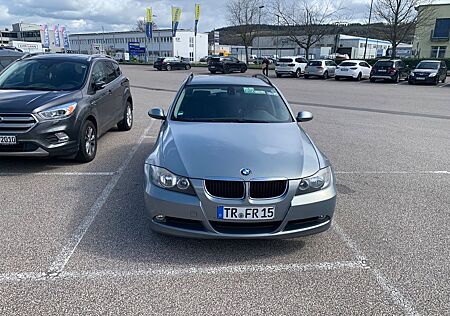 BMW 318i touring