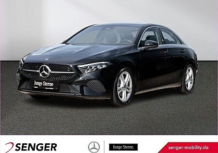 Mercedes-Benz A 180 gebraucht kaufen Mercedes-Benz A 180 Limousine Progressive Rückfahrkamera LED