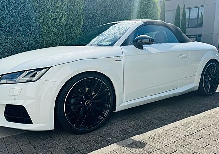 Audi TT 2.0 TDI ultra S-Line Vollausstattung cognac