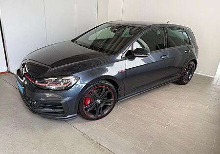 VW Golf Volkswagen GTI Performance VII 2.0 TSI DSG Performance