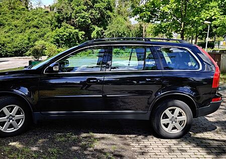 Volvo XC 90 XC90 D5 AWD Automatik 7-Sitzer Leder