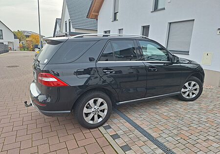 Mercedes-Benz ML 350 BlueTEC 4MATIC -