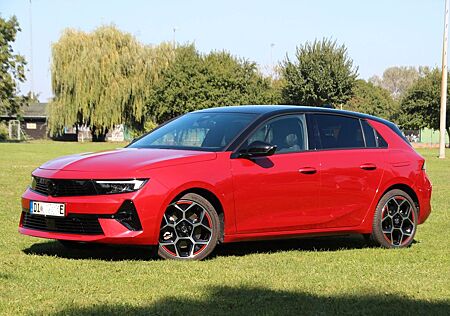Opel Astra 1.6 Plugin Hybrid GS, 18"räder 7,4kw Lader