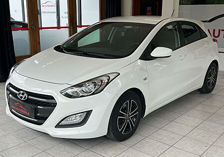 Hyundai i30 blue Classic |KLIMA|1.HAND|LMF|SCHECKHEFT|