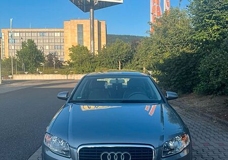 Audi A4 2.0 -
