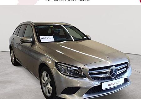 Mercedes-Benz C 220 d 4M T -AHK AssiPL HuD Beam BusiP