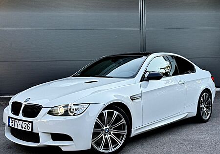 BMW M3 E92 Coupé / DCT / V8 / LCI / Alpinweiss 3