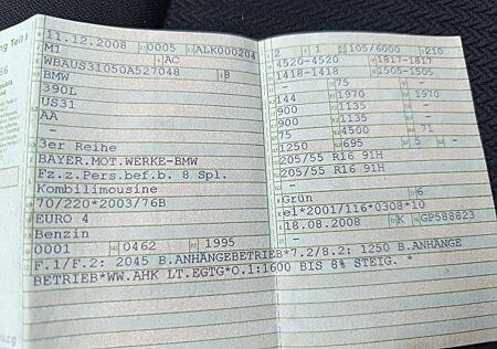 BMW 318i Touring -